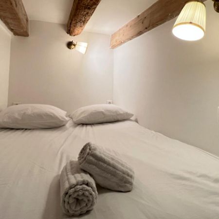 Ferienwohnung Le Nid Douillet - Vieux Port Marseilles Exterior foto